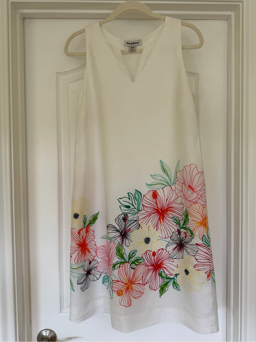 Tommy Bahama White Sleeveless Floral-Hem Shift Dress